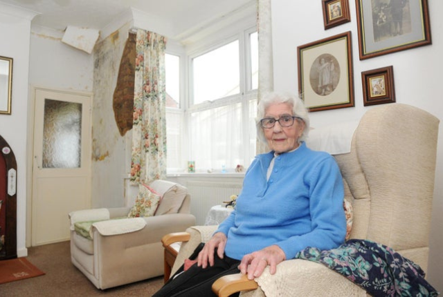 Botched government insulation scheme leaves Portsmouth 91 year old living in mould riddled home